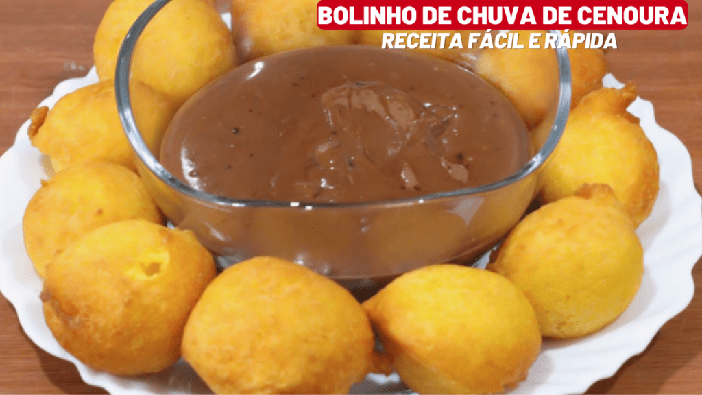 Bolinho de Chuva de Cenoura com Ganache de Chocolate. 1 Bolinho de chuva de cenoura com ganache de chocolate