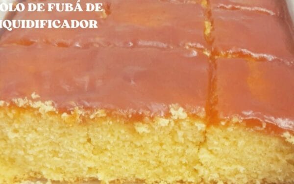 Bolo de Fubá Fofinho: Receita Deliciosa e Fácil! 🍰