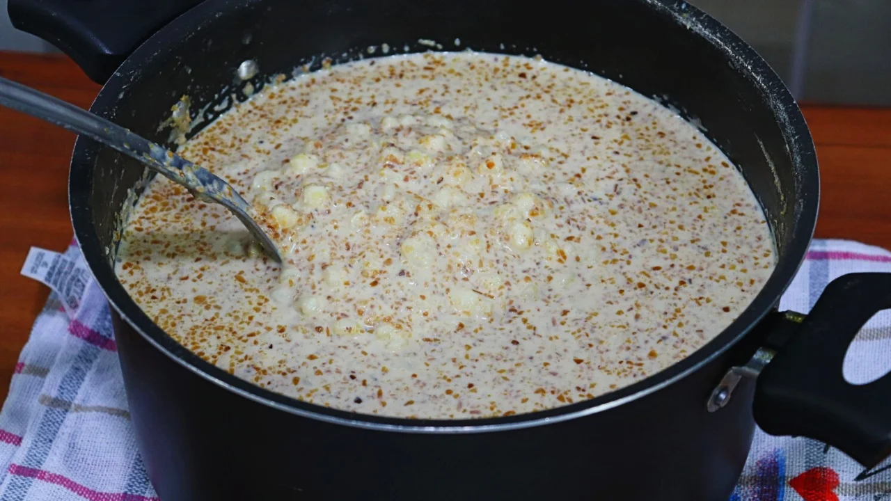 RECEITA DE CANJICA TRADICIONAL FÁCIL E DELICIOSA.