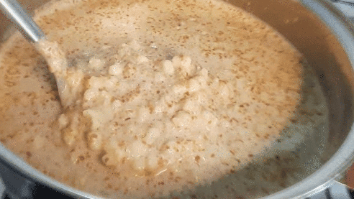 Canjica com Amendoim: Receita Cremosa e Perfeita.