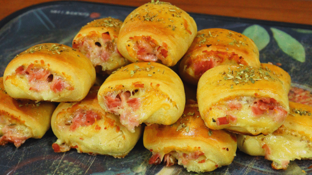 Salgado Assado Fofinho – Receita Fácil e Econômica Igual de Padaria!