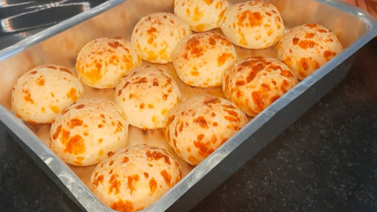 Pão de Queijo Mineiro – Receita Fofinha com Casquinha Crocante