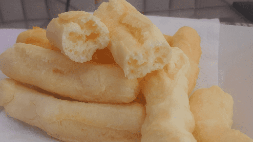Biscoito de Polvilho Frito: Receita Fácil e Deliciosa 1 biscoito de polvilho frito receita e rapida