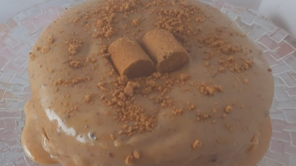 Bolo de paçoca fofinho – Receita fácil e irresistível 1 bolo de paçoquinha