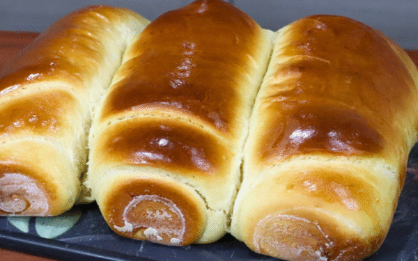 Pão Caseiro Super Fofinho e Crescido. Receita Fácil e Rápida