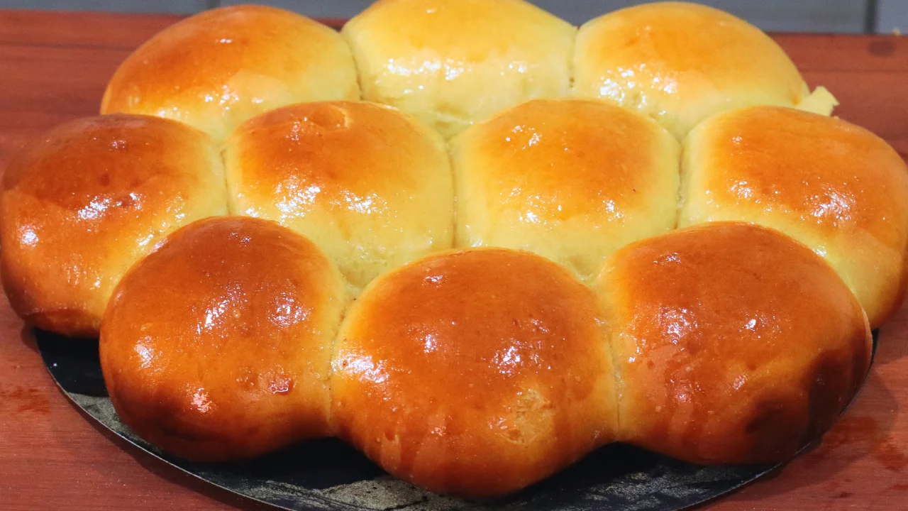Pão Caseiro Fofinho: Receita Perfeita para Café da Manhã ou Lanche da Tarde