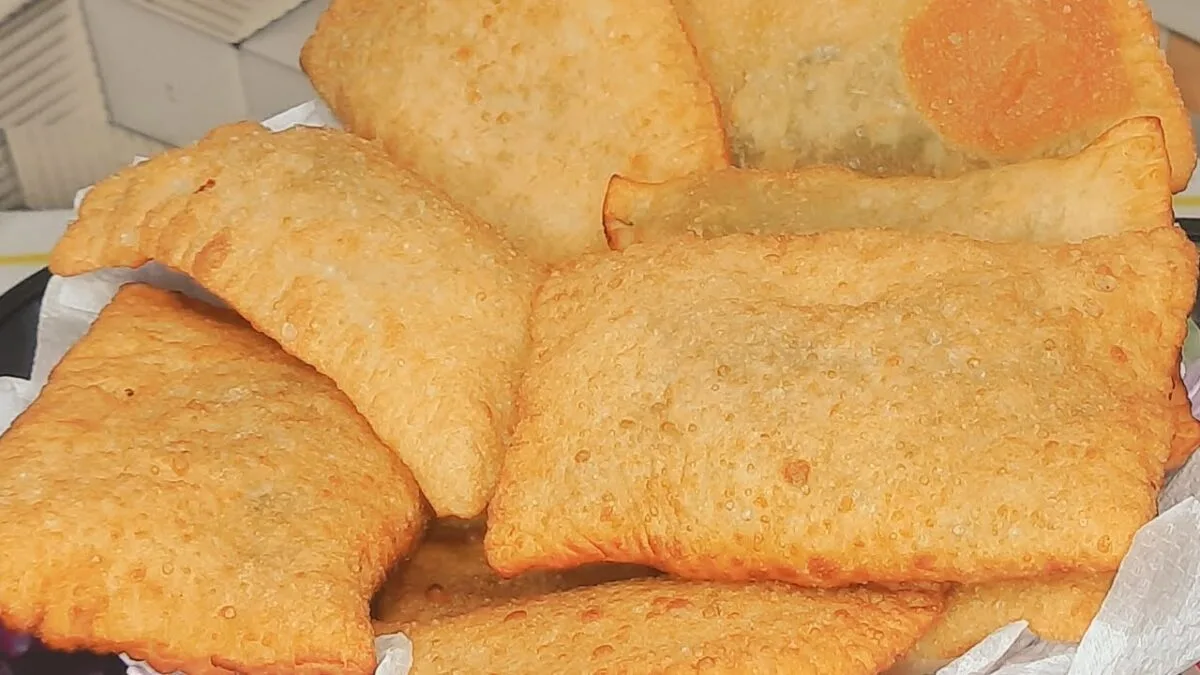 🥟 Receita de Pastel de Feira: Crocante e Delicioso!