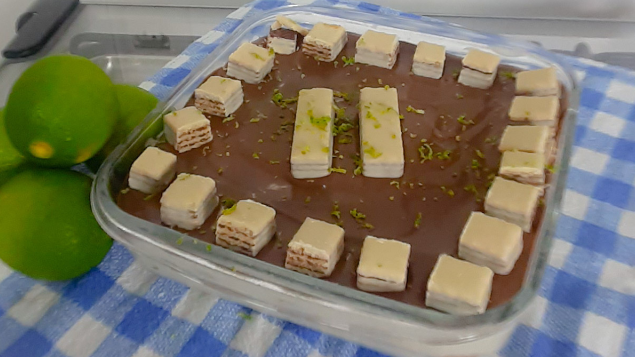 Sobremesa Fácil: Pavê de Limão com Chocolate que Derrete na Boca – Receita Rápida e Perfeita.