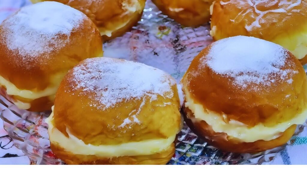 Receita de Sonho de Padaria Caseiro – Muito Fofinho Cremoso 1 sonho de padaria scaled